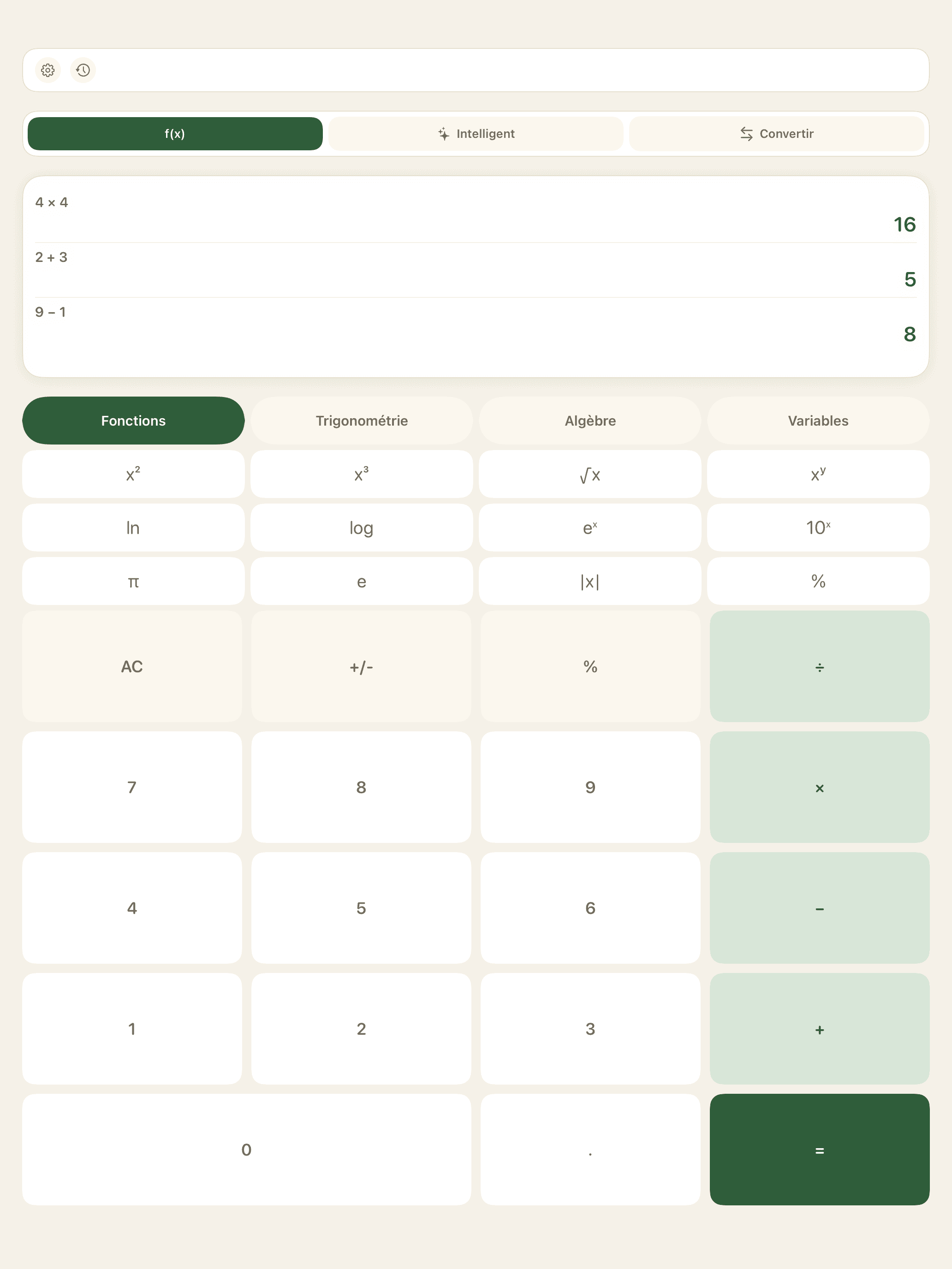 Calculatrice scientifique affichant sept fois huit égale cinquante-six